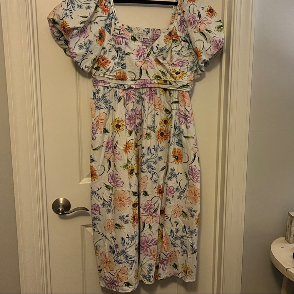 Crown & Ivy Multicolor Floral Dress